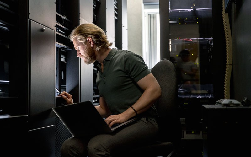 IT technician in data center on site