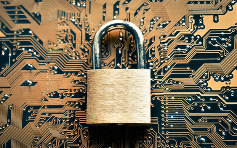 Insight SSO can help users reset their own passwords.